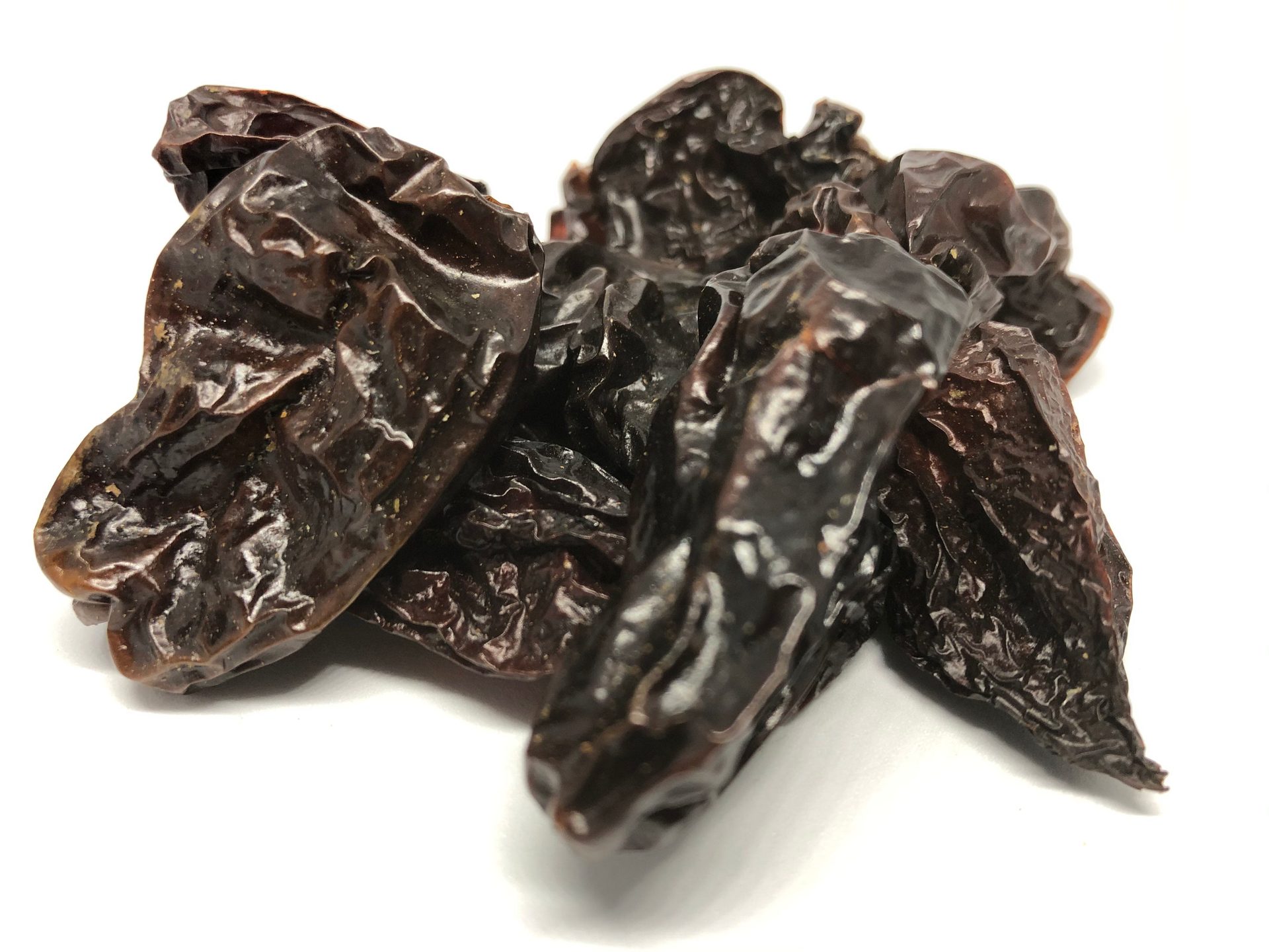Bhut Jolokia Chocolate ghost pepper, dark smoky chili ideal for sauces, blends, and extracts with intense heat and rich flavor